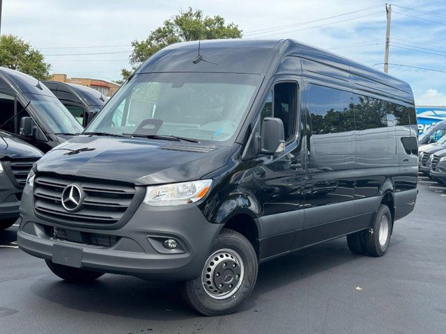 2025 Mercedes-Benz Sprinter Cargo