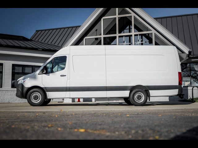 2025 Mercedes-Benz Sprinter Cargo