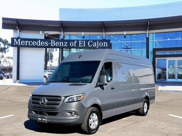 2025 Mercedes-Benz Sprinter Cargo