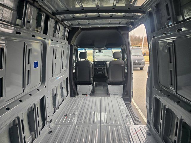 2025 Mercedes-Benz Sprinter Cargo