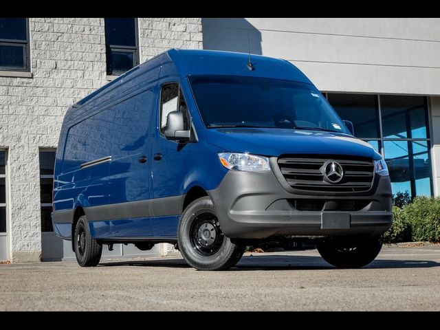 2025 Mercedes-Benz Sprinter Cargo