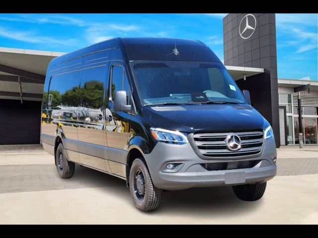 2025 Mercedes-Benz Sprinter Cargo