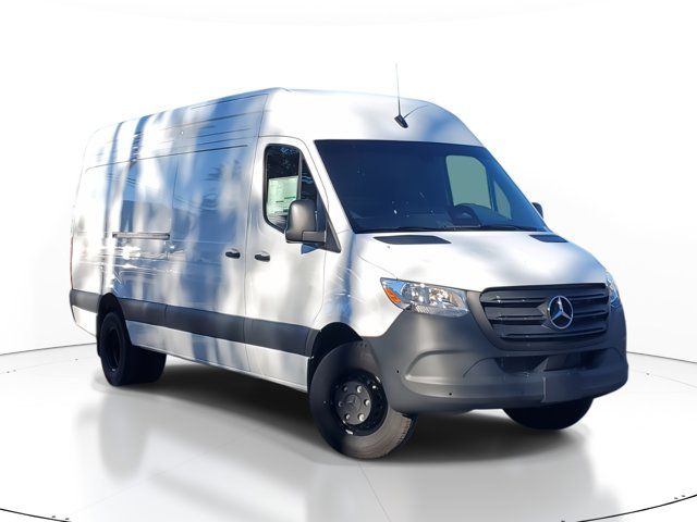 2025 Mercedes-Benz Sprinter Cargo