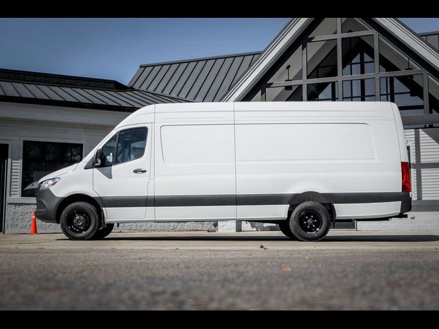 2025 Mercedes-Benz Sprinter Cargo