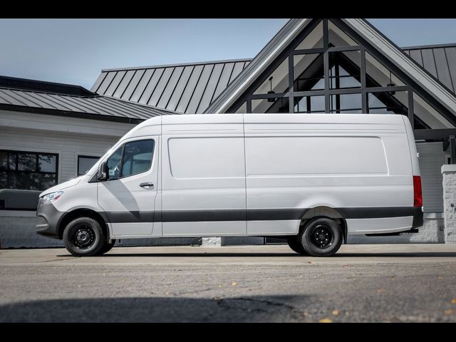 2025 Mercedes-Benz Sprinter Cargo