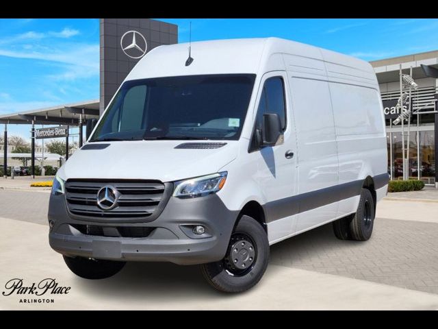 2025 Mercedes-Benz Sprinter Cargo