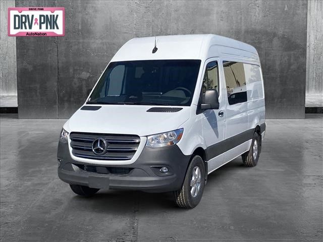 2025 Mercedes-Benz Sprinter Base