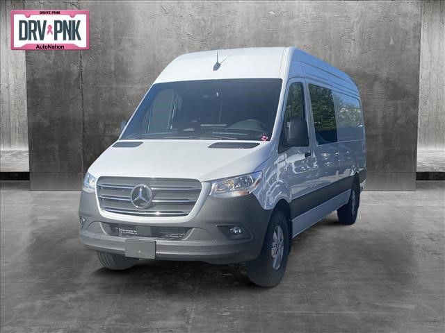 2025 Mercedes-Benz Sprinter Base