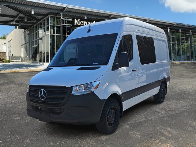 2025 Mercedes-Benz Sprinter Base