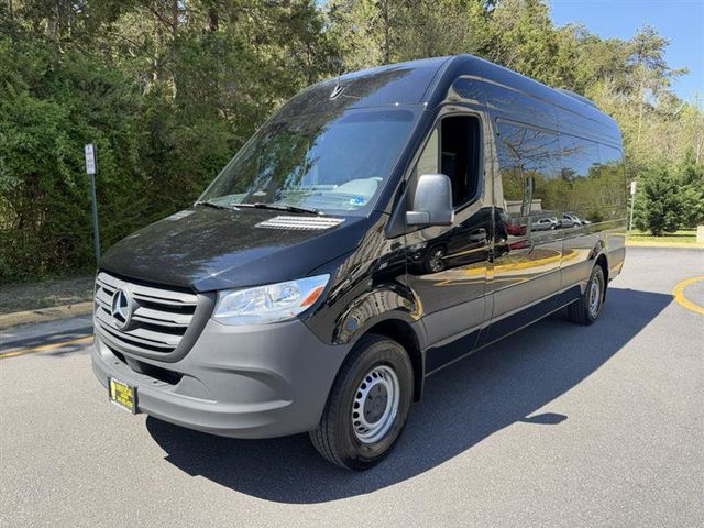 2025 Mercedes-Benz Sprinter Passsenger