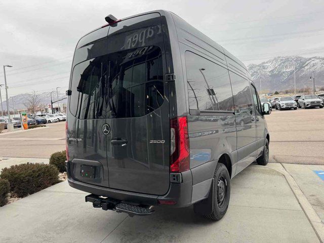 2025 Mercedes-Benz Sprinter Passsenger