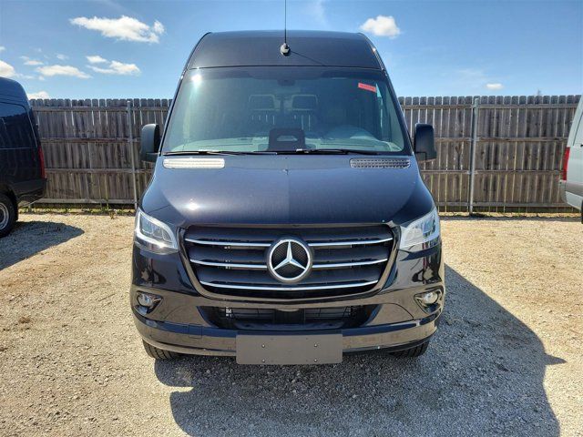 2025 Mercedes-Benz Sprinter Passsenger