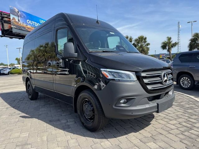 2025 Mercedes-Benz Sprinter Passsenger