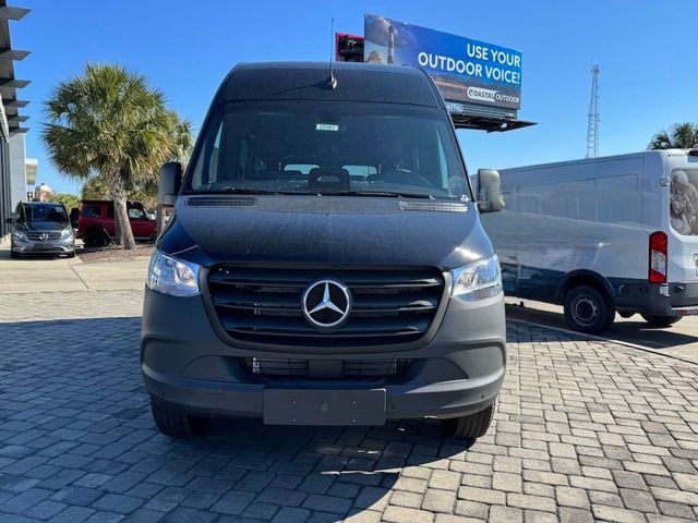 2025 Mercedes-Benz Sprinter Passsenger