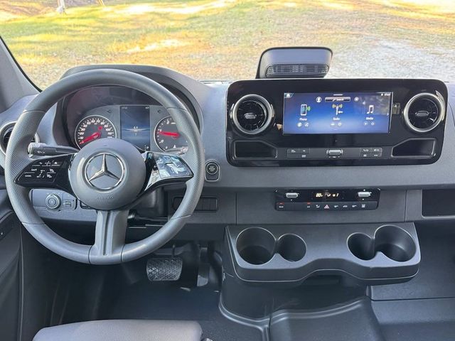 2025 Mercedes-Benz Sprinter Passsenger