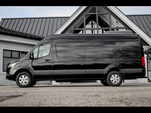 2025 Mercedes-Benz Sprinter 