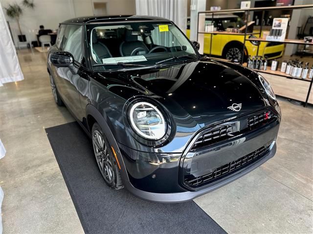 2025 MINI Cooper Hardtop S