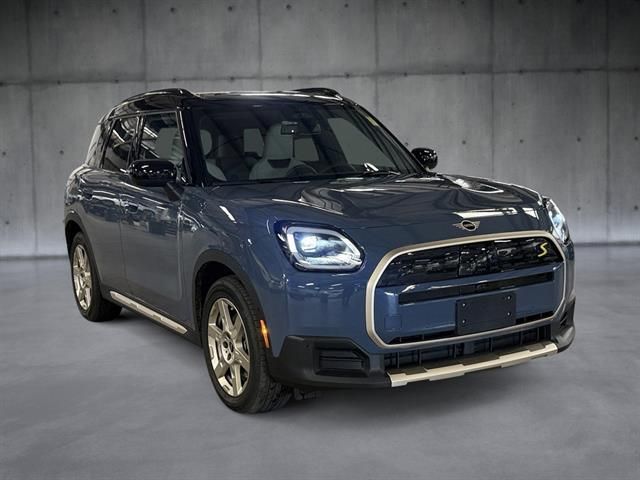 2025 MINI Countryman SE