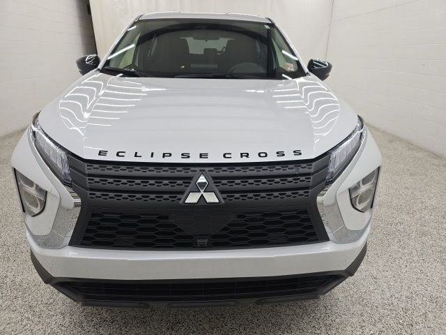 2025 Mitsubishi Eclipse Cross LE