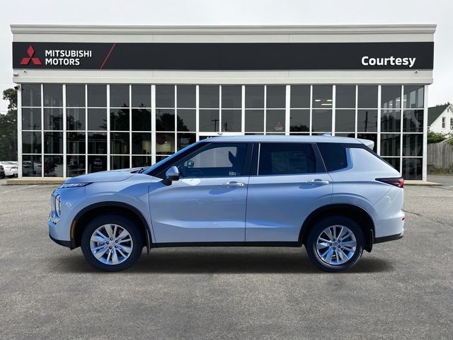 2025 Mitsubishi Outlander ES