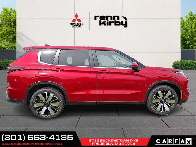 2025 Mitsubishi Outlander SE