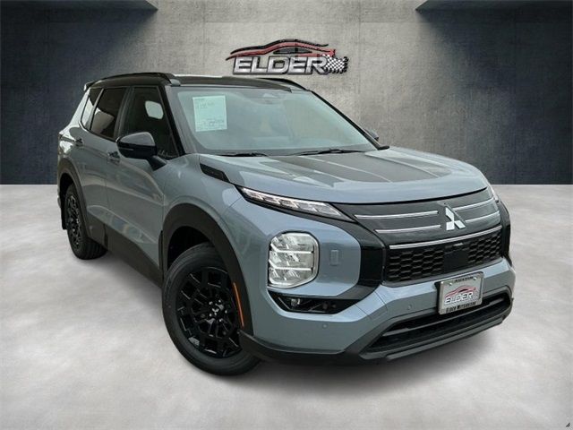 2025 Mitsubishi Outlander Trail Edition