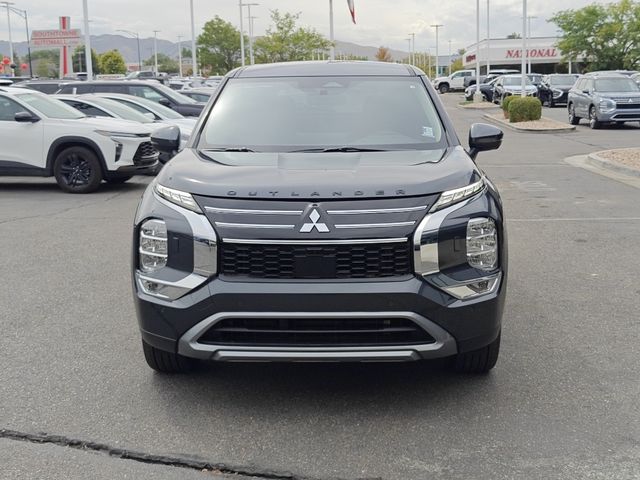 2025 Mitsubishi Outlander 