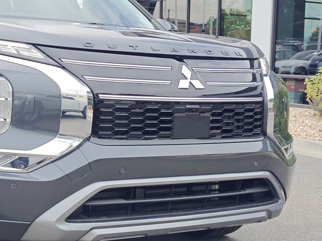 2025 Mitsubishi Outlander 