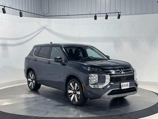 2025 Mitsubishi Outlander 