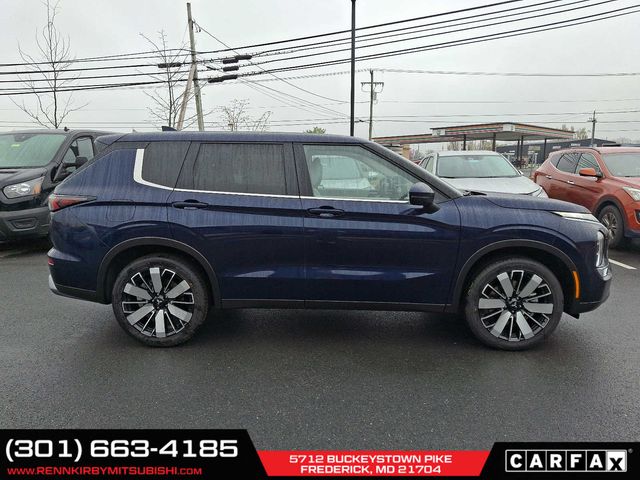 2025 Mitsubishi Outlander SE