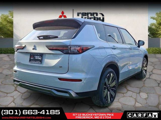 2025 Mitsubishi Outlander SE