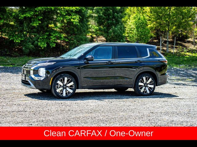 2025 Mitsubishi Outlander SE