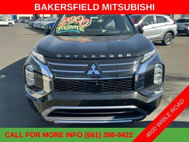 2025 Mitsubishi Outlander Platinum Edition
