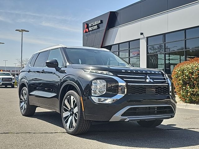 2025 Mitsubishi Outlander SEL