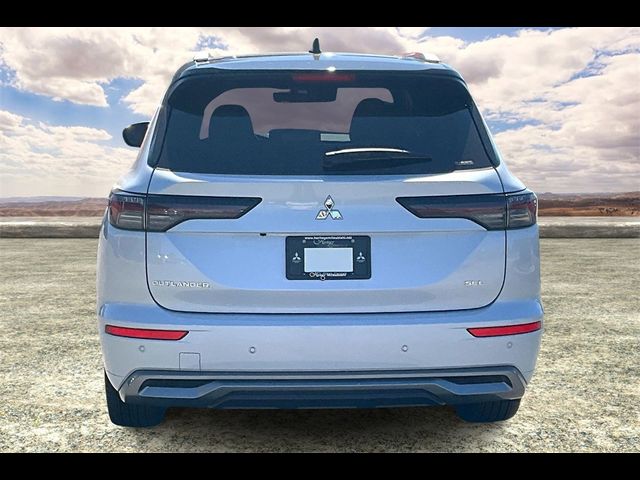 2025 Mitsubishi Outlander SEL
