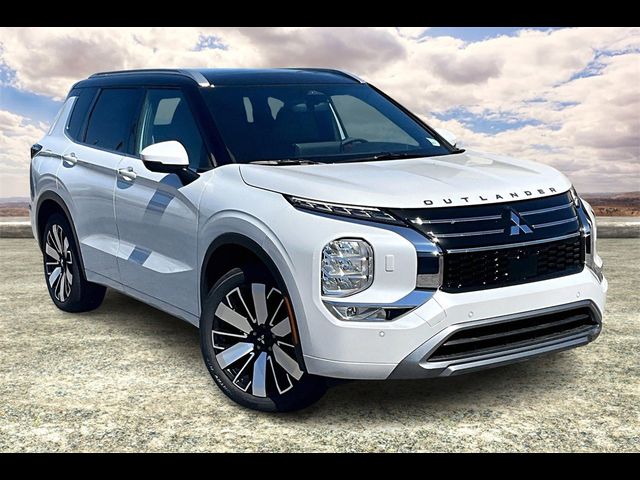 2025 Mitsubishi Outlander SEL