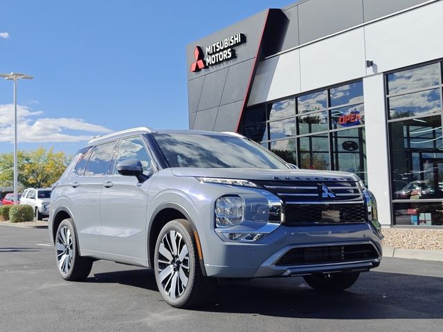 2025 Mitsubishi Outlander SEL