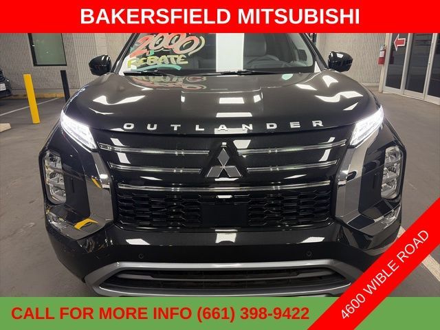 2025 Mitsubishi Outlander Platinum Edition