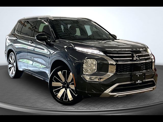 2025 Mitsubishi Outlander SEL