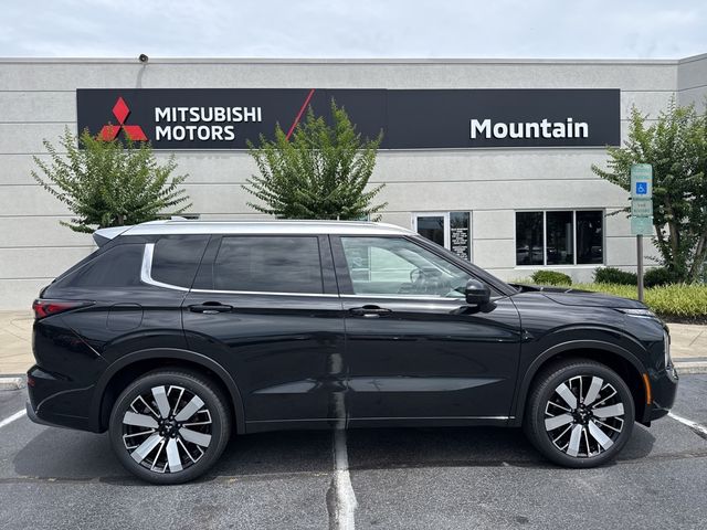 2025 Mitsubishi Outlander Platinum Edition
