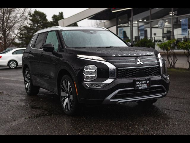 2025 Mitsubishi Outlander Platinum Edition