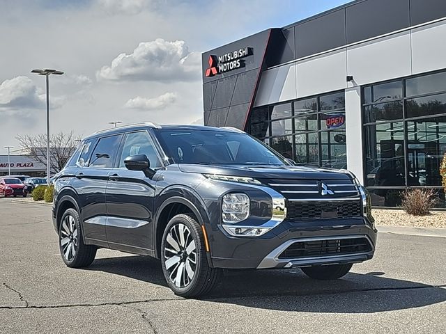 2025 Mitsubishi Outlander SEL