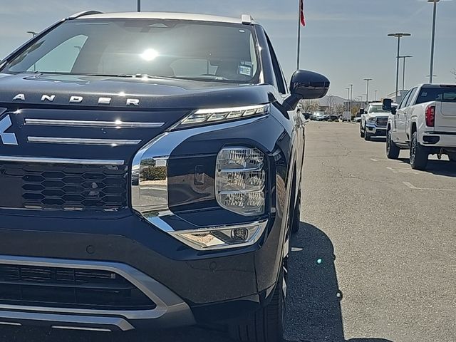 2025 Mitsubishi Outlander SEL