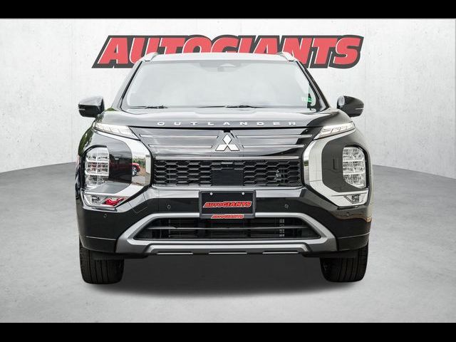 2025 Mitsubishi Outlander Platinum Edition