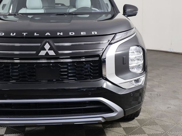 2025 Mitsubishi Outlander Platinum Edition