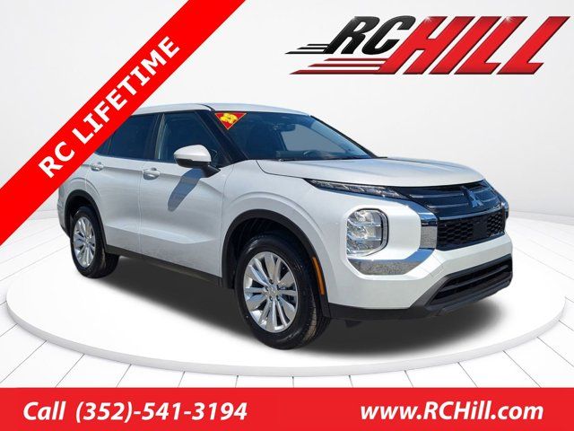 2025 Mitsubishi Outlander ES