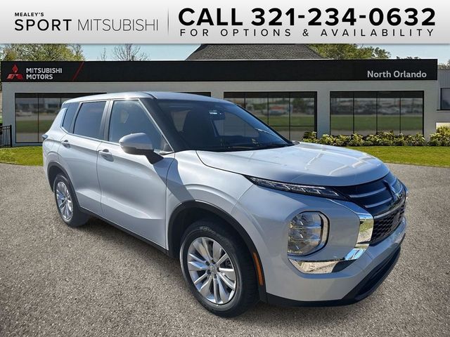 2025 Mitsubishi Outlander ES