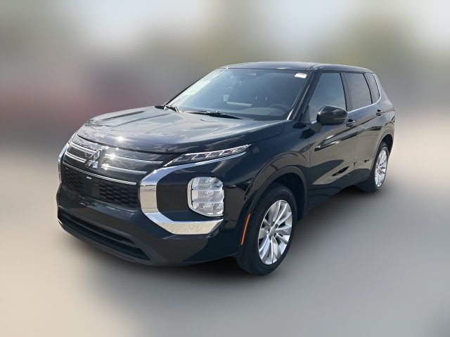 2025 Mitsubishi Outlander ES