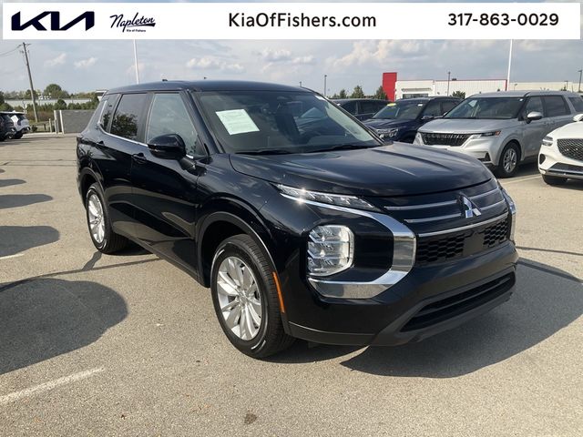 2025 Mitsubishi Outlander ES