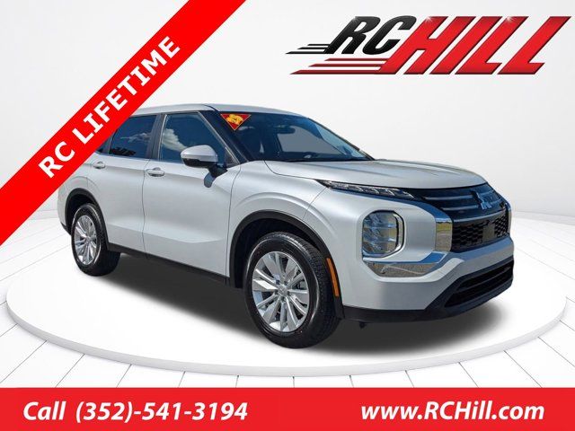 2025 Mitsubishi Outlander ES